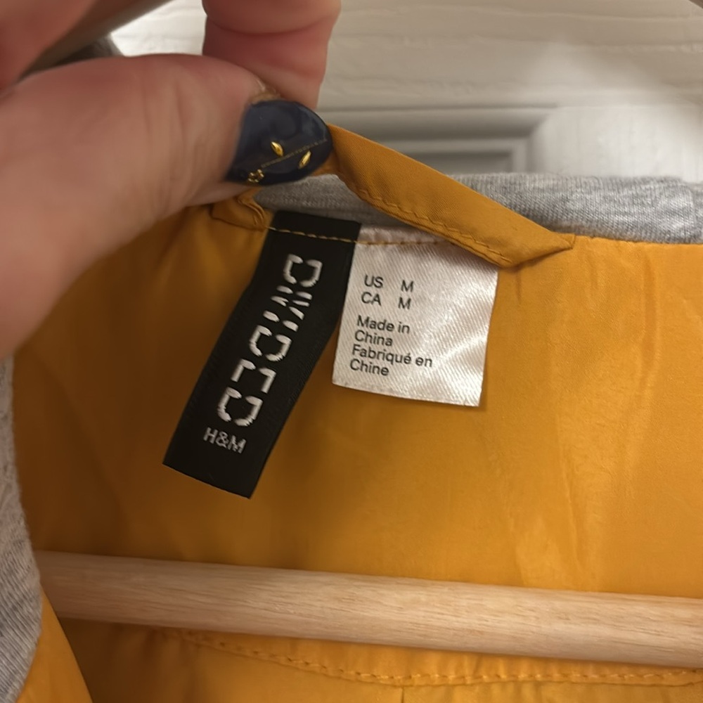 H&M Jacket - Picture 3 of 4